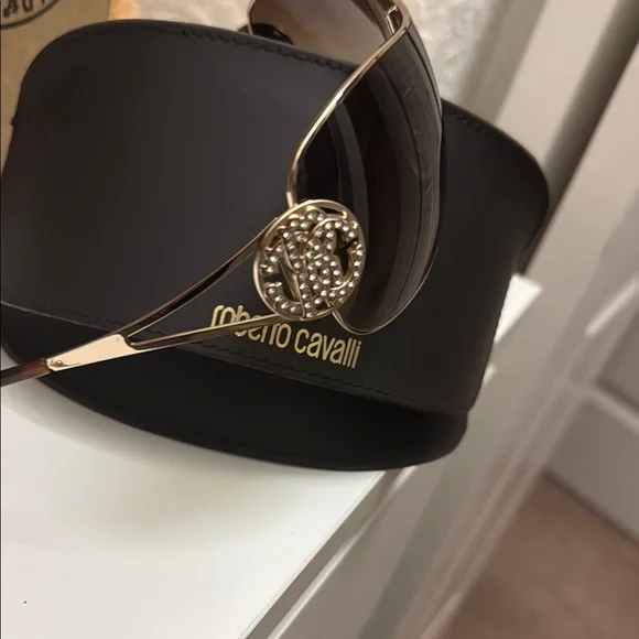 Roberto Cavalli Brown Shield Sunglasses with Crystal Detail - Picture 7 of 7